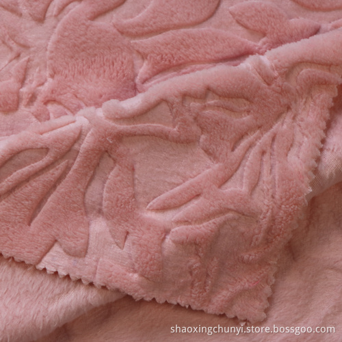 Desain Baru Embossed Double Side Warp Rajut Kain Coral Fleece untuk Penutup Sofa Mantel